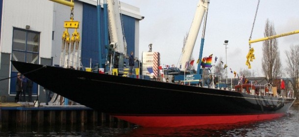 J-Class Rainbow holland jachtbouw 2012 launch