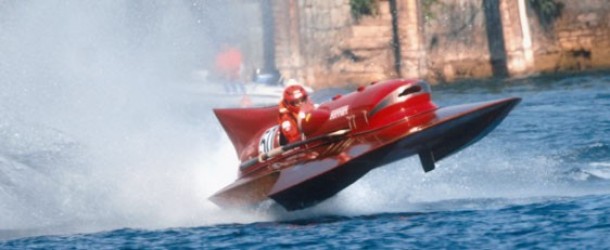 Ferrari Arno XI hydroplane raceboot for sale 4