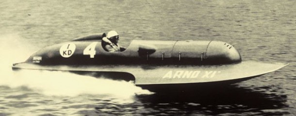 Ferrari Arno XI hydroplane raceboot for sale 3