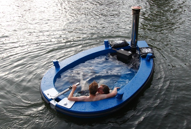 HotTug drijvende hot tub 