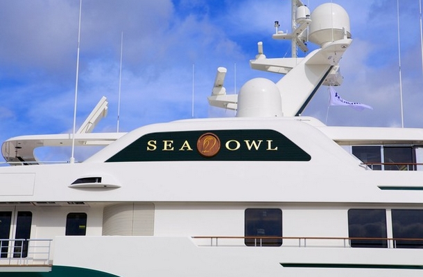 Sea Owl Feadship close up