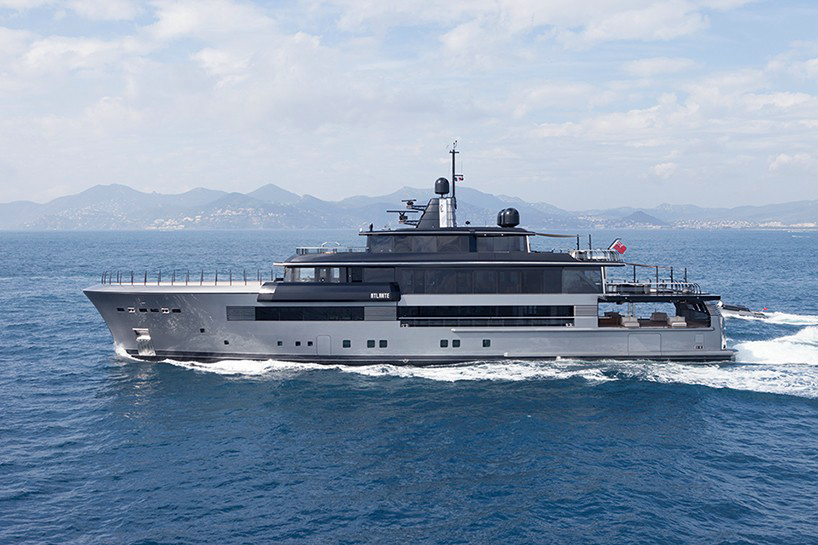 crn-yachts-unveils-experimental-luxury-mega-yacht-2